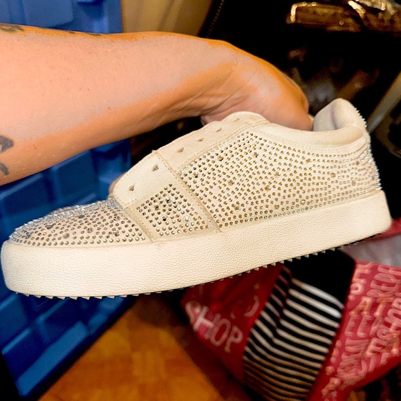 Shoedazzle Rhinestone Thick sole sneakers size 7 - Picture 3 of 6